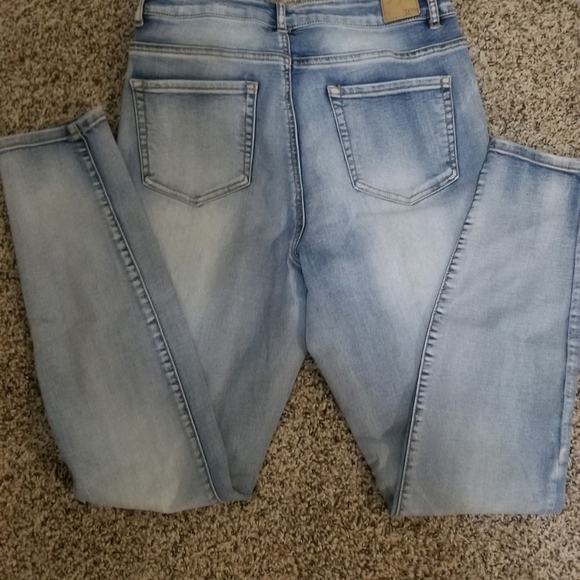 High rise Jeans - Picture 4 of 4